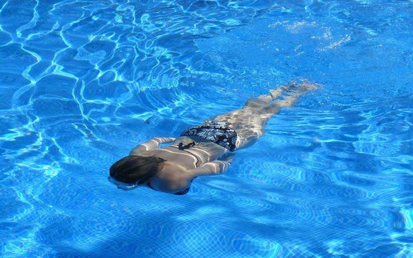 10 raisons pour lesquelles vous avez besoin d'une piscine dans votre maison